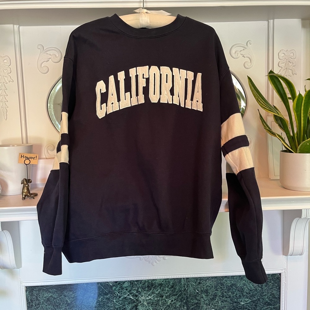 California Pullover Sweatshirt - Navy Blue & Cream